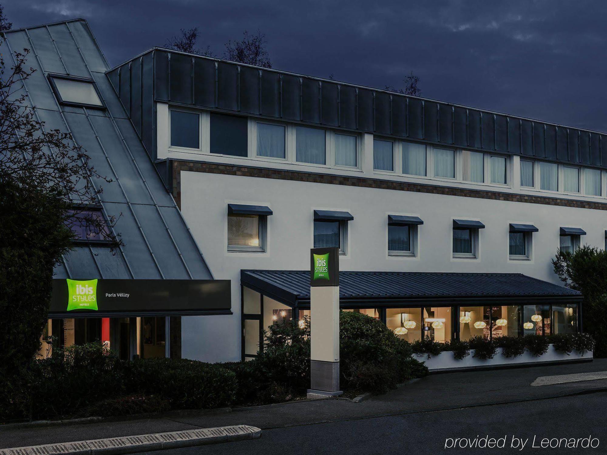 Ibis Styles Paris Velizy Hotel Bagian luar foto