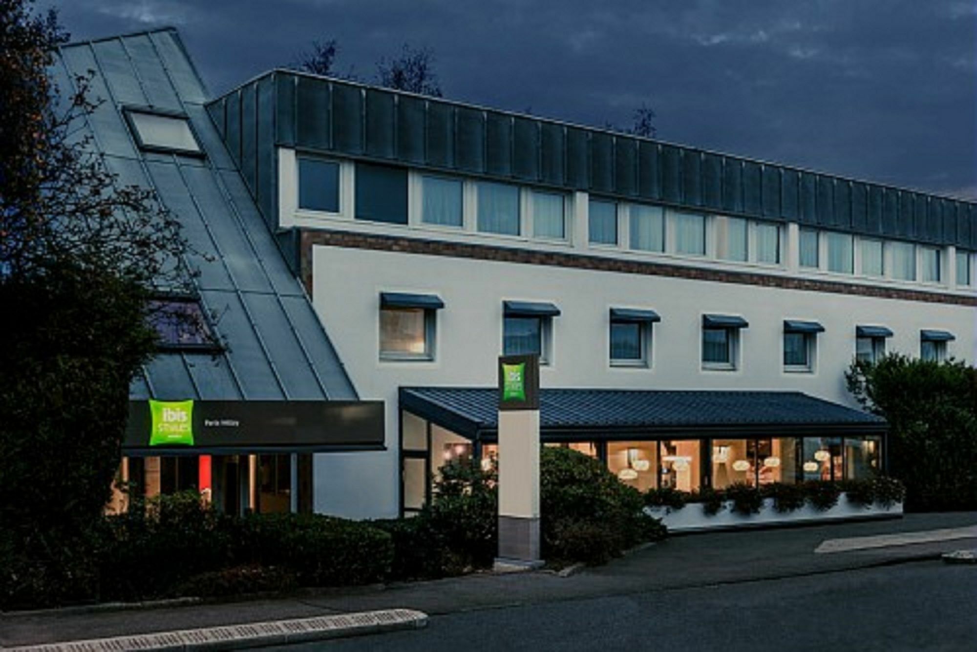 Ibis Styles Paris Velizy Hotel Bagian luar foto