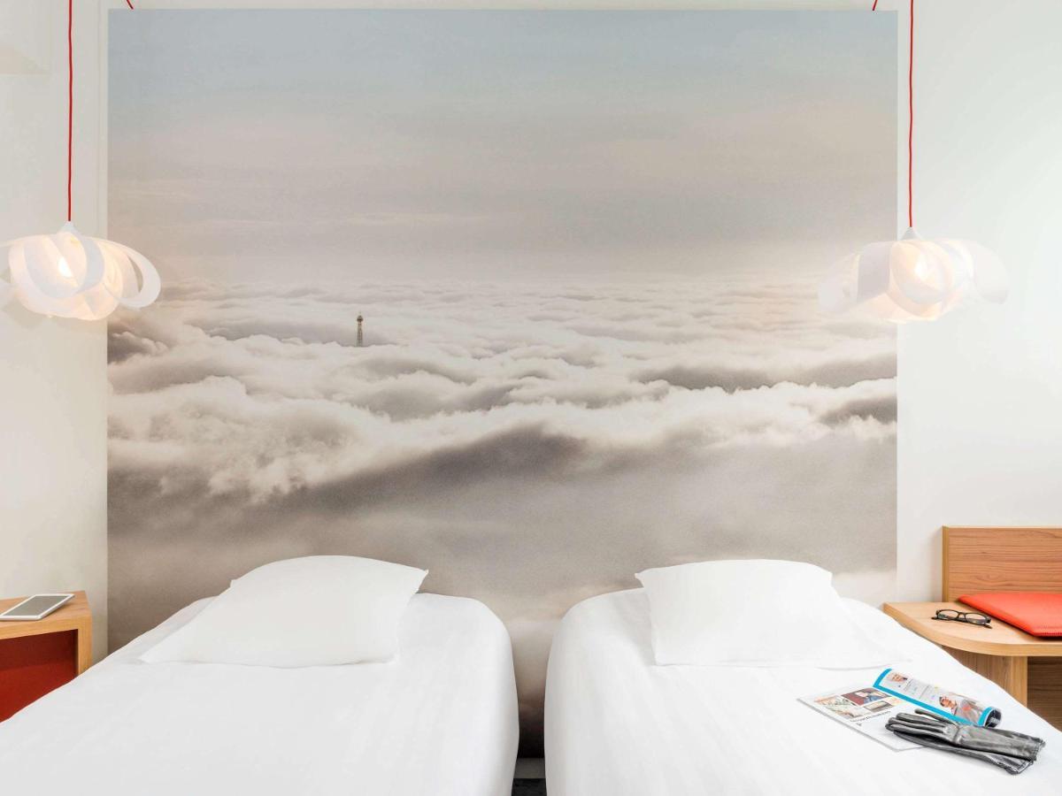 Ibis Styles Paris Velizy Hotel Bagian luar foto